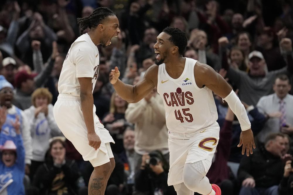 更因为他身 更因为他身