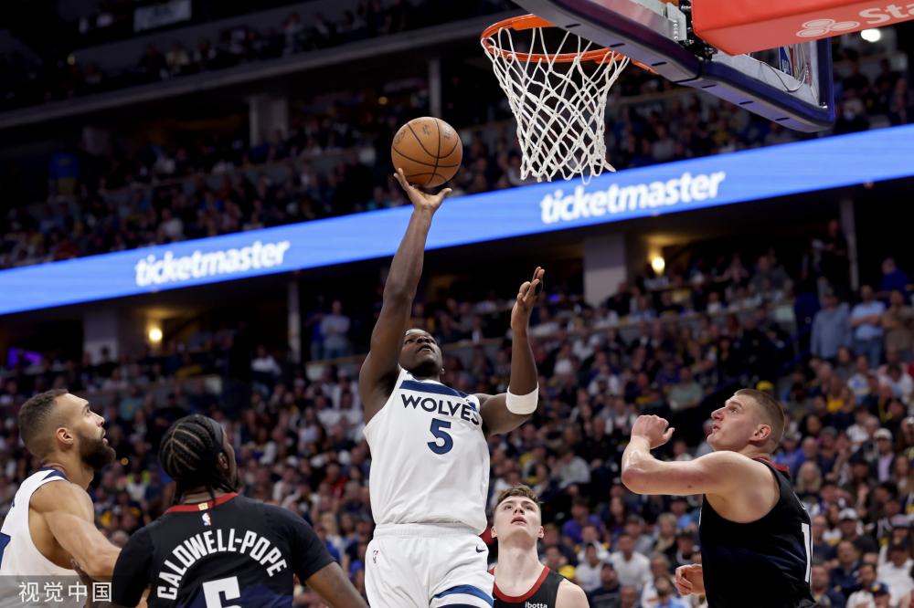 她的成功为 她的成功为